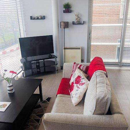 Lt Grove Apartment - Stratford London Luaran gambar